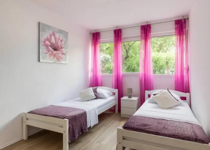 Apartment Sena Split